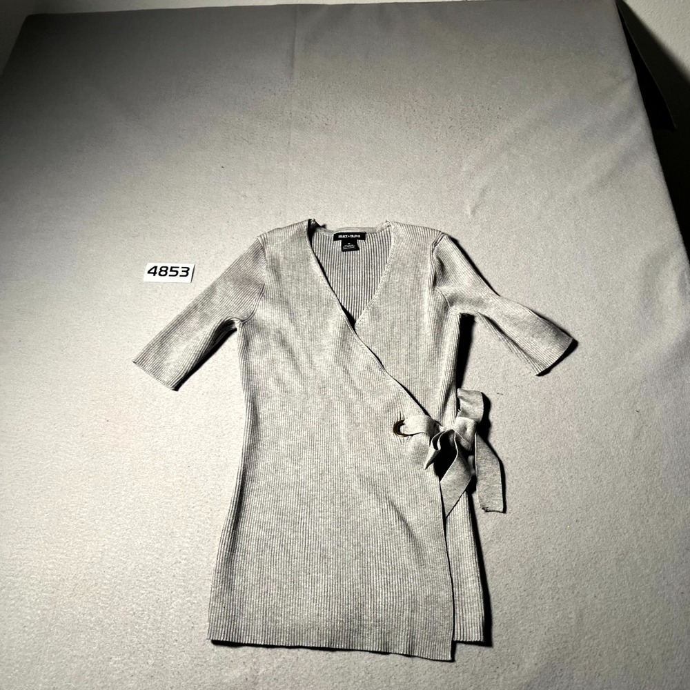 Select + Trend Cardigan Sweater Womens Medium Gray Tight Knit Ribbed Side Tie